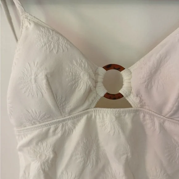 Yse Paris One Piece in White - Picture 5 of 10